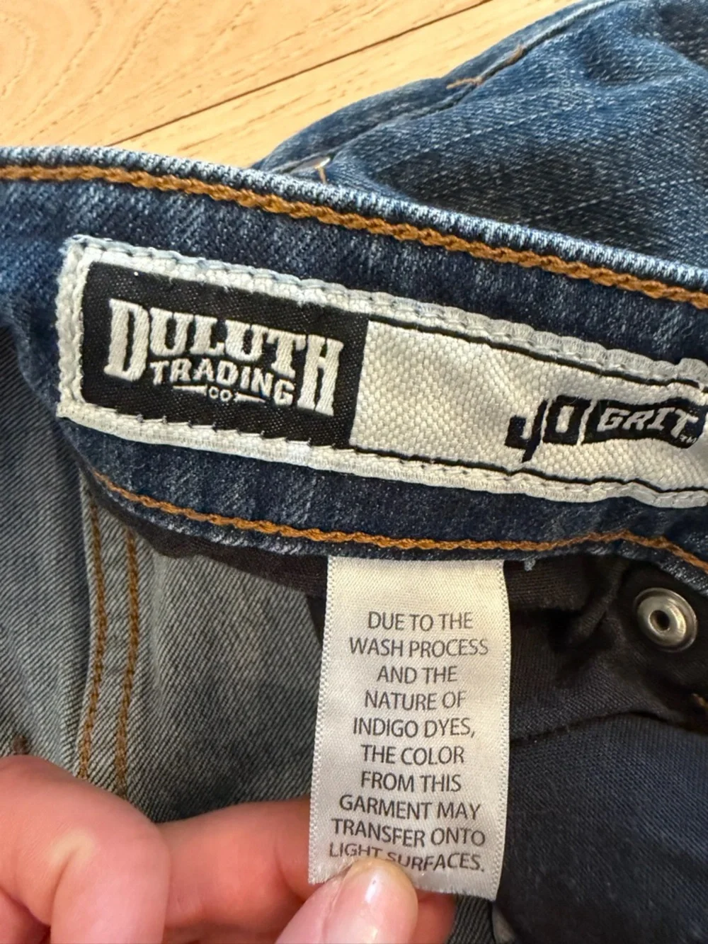 Duluth shorts size 34